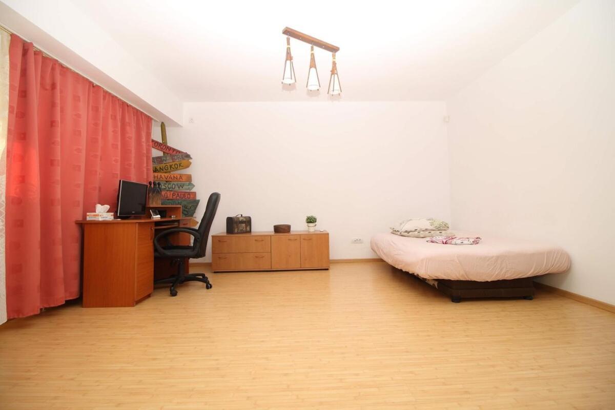 Sunshine 3 Bedrooms Near Arena Nationala Bucureşti